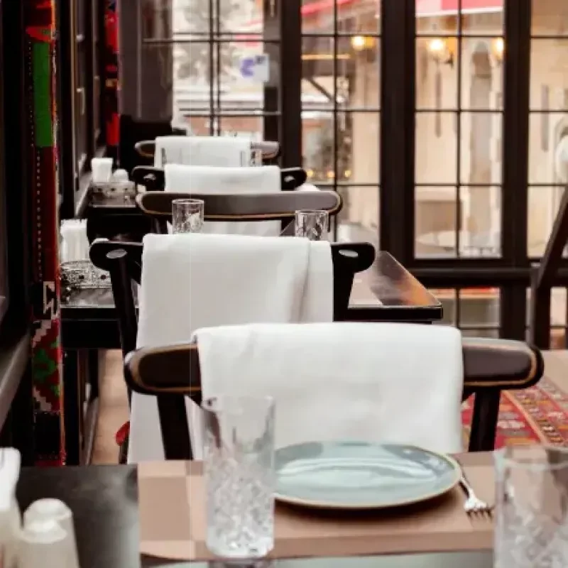robot-spaces-restaurant robot-spaces-restaurant