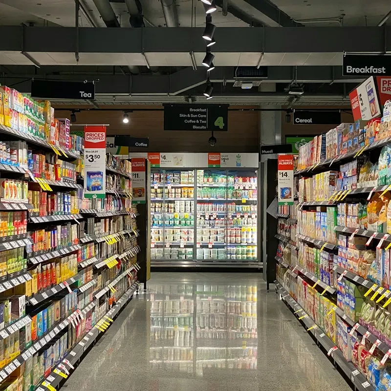 robot-spaces-supermarket robot-spaces-supermarket